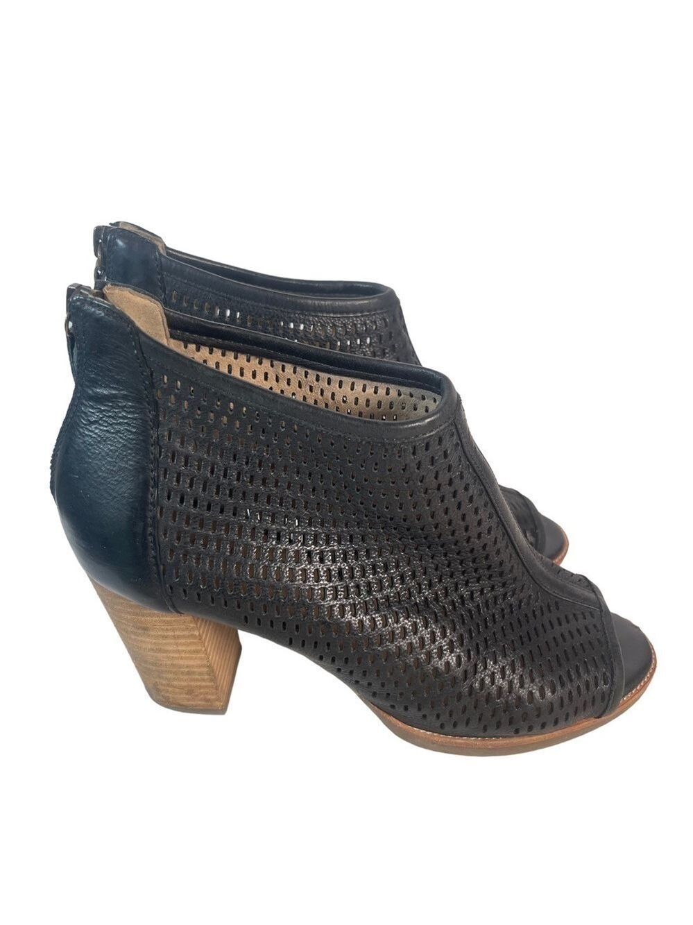 Geox Women’s Black Perforated Open Toe Heeled Sandals Euro 38